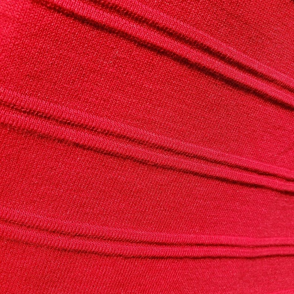 ❤️Hera Red Stretch Ribbed Mini Pencil Skirt - Picture 3 of 8